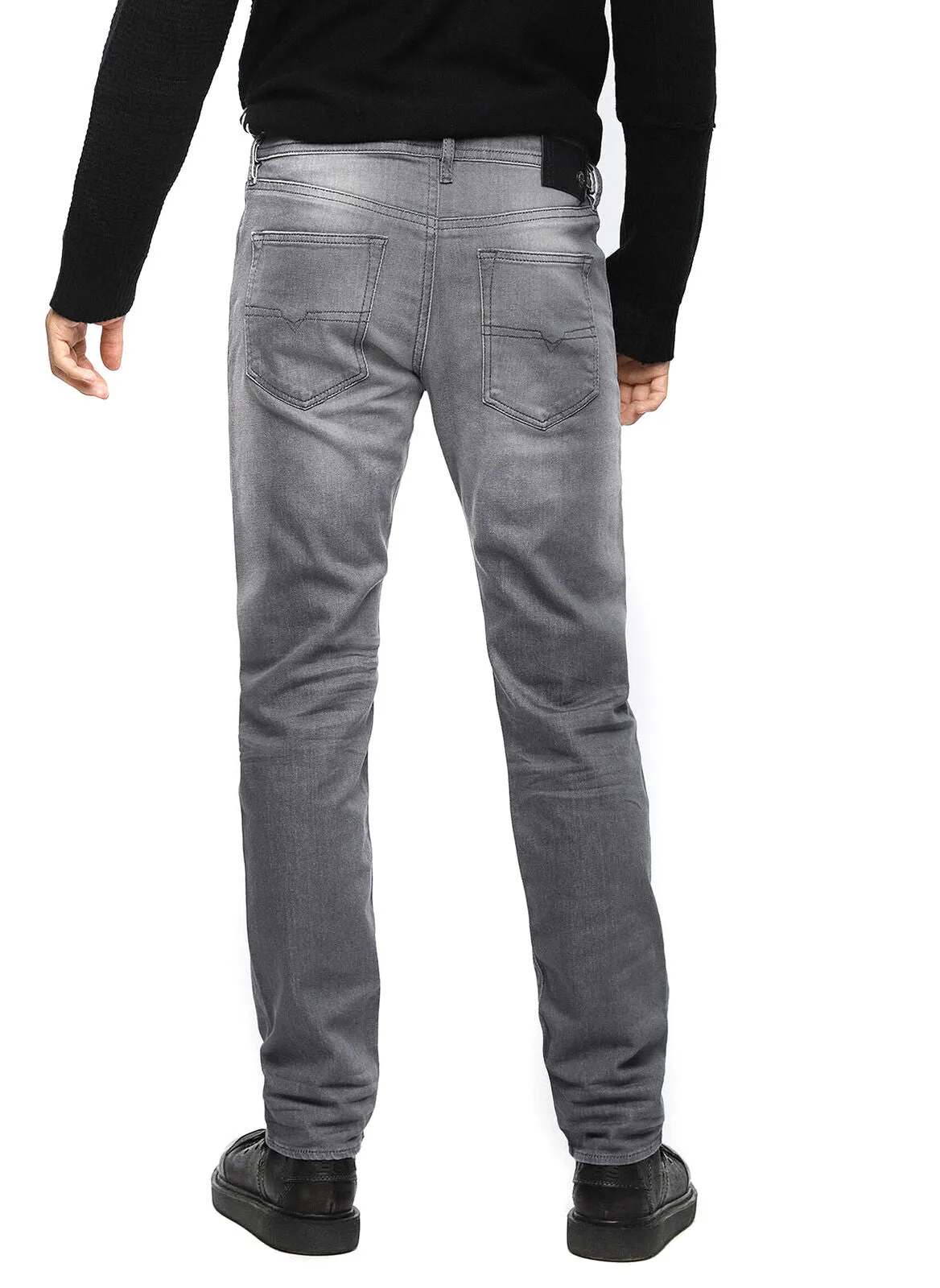 Buster Slim Tapered 084HP Jeans