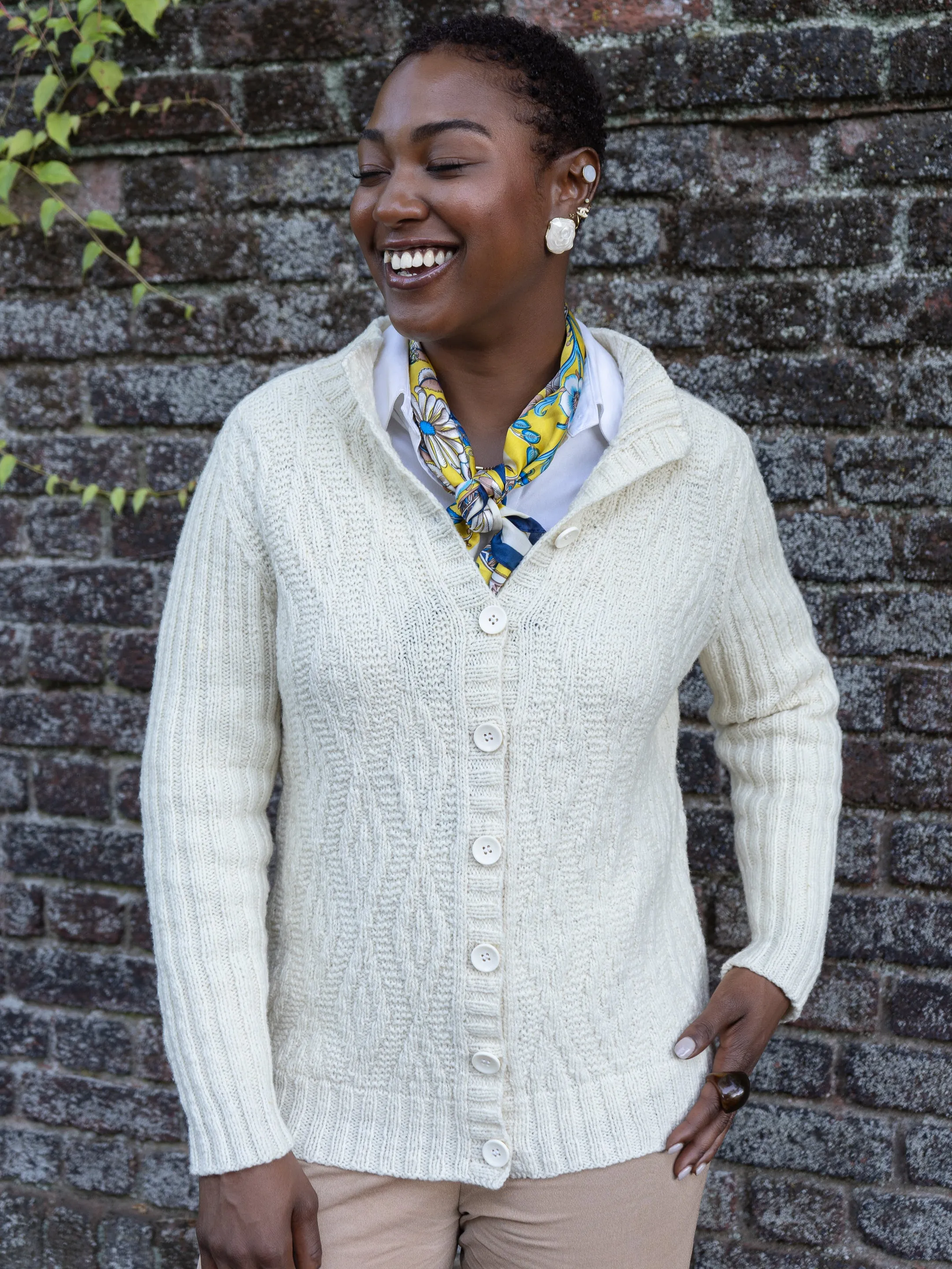 Vespa Cardigan <br/><small>knitting pattern</small>